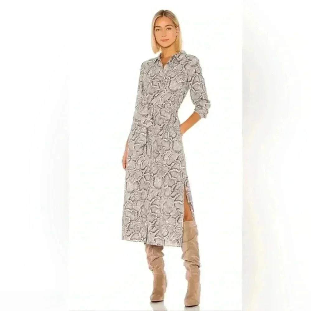 NWOT Brand new never worn snake skin button down dresss